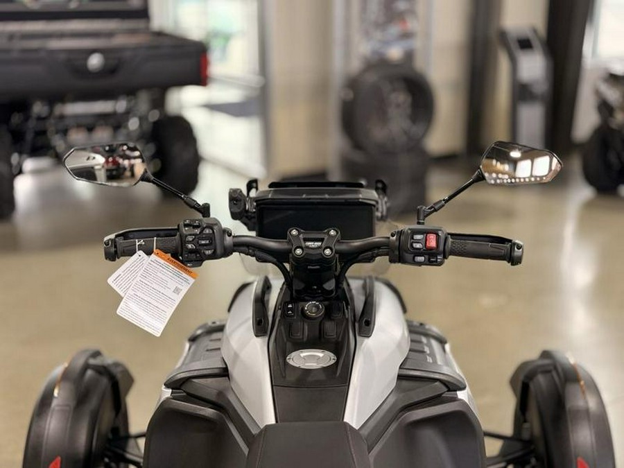 2025 Can-Am® Canyon XT