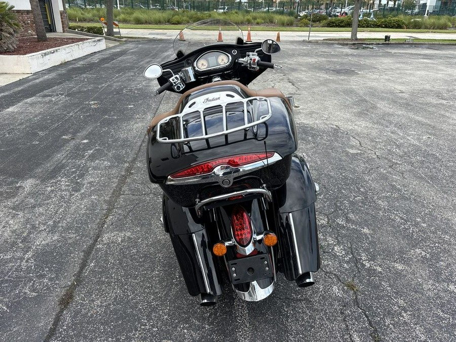 2016 Indian Motorcycle® Roadmaster® Thunder Black