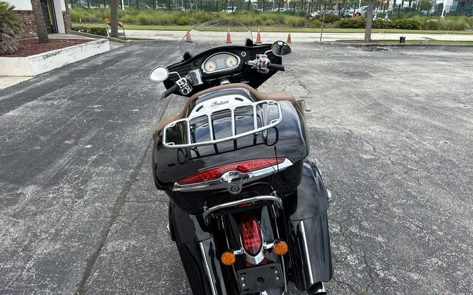 2016 Indian Motorcycle® Roadmaster® Thunder Black