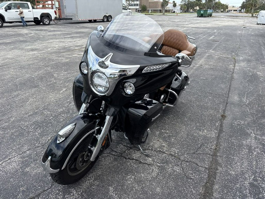 2016 Indian Motorcycle® Roadmaster® Thunder Black