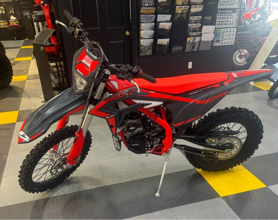 2025 Beta Motorcycles BETA 250 X TRAINER