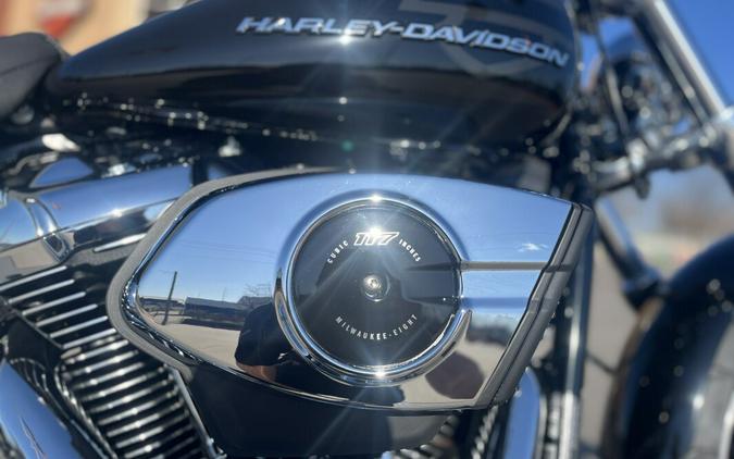 2026 Harley-Davidson® FXBR Breakout® Vivid Black