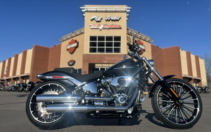 2026 Harley-Davidson® FXBR Breakout® Vivid Black