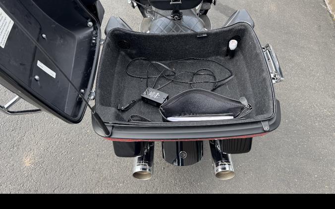 2021 HARLEY DAVIDSON Road Glide Limited - 17037