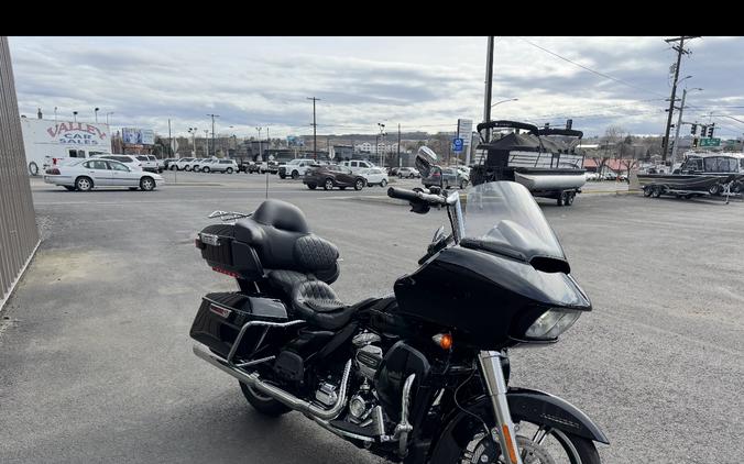 2021 HARLEY DAVIDSON Road Glide Limited - 17037