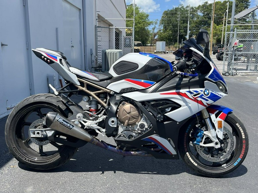 2022 BMW S 1000 RR Light White / Racing Blue / Racing Red