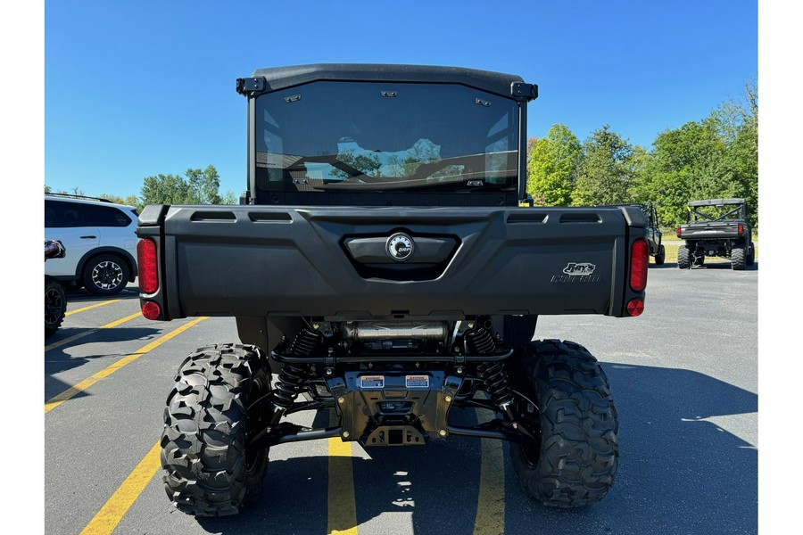 2025 Can-Am DEFENDER DPS CAB HD9