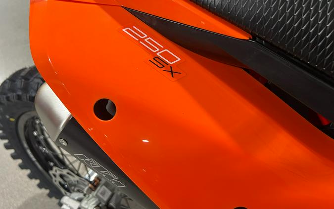 2026 KTM 250 SX