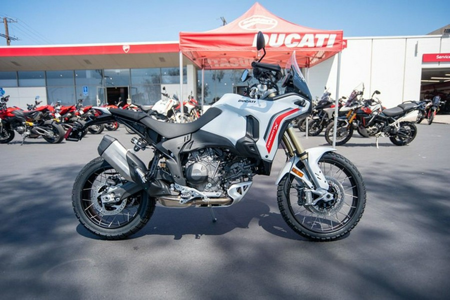 2026 Ducati DesertX V2