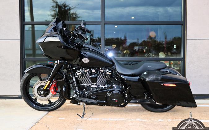 2022 Harley-Davidson Road Glide Special Vivid Black