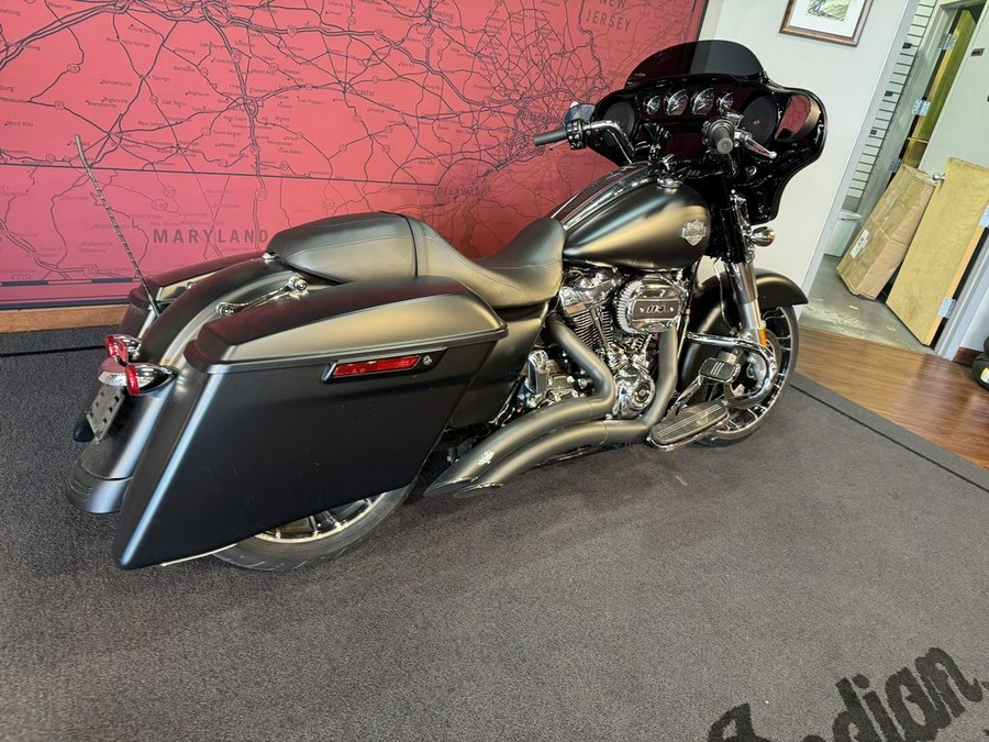 2022 Harley-Davidson® FLHXS - Street Glide® Special