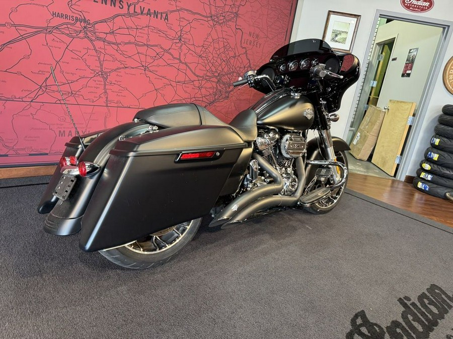 2022 Harley-Davidson® FLHXS - Street Glide® Special