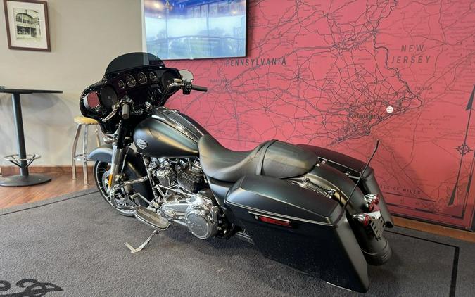 2022 Harley-Davidson® FLHXS - Street Glide® Special