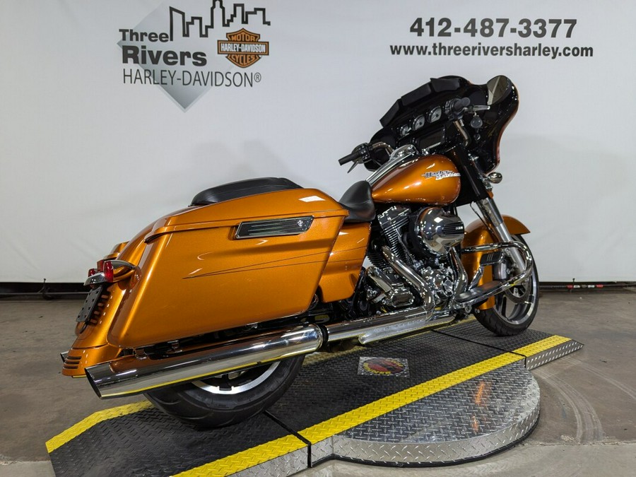 2015 Harley-Davidson Street Glide Special Amber Whiskey