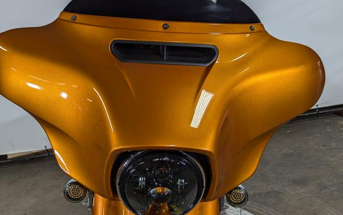 2015 Harley-Davidson Street Glide Special Amber Whiskey