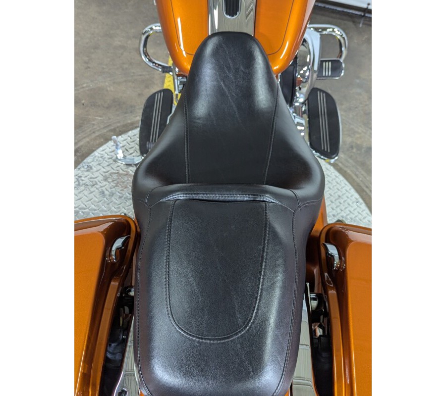 2015 Harley-Davidson Street Glide Special Amber Whiskey