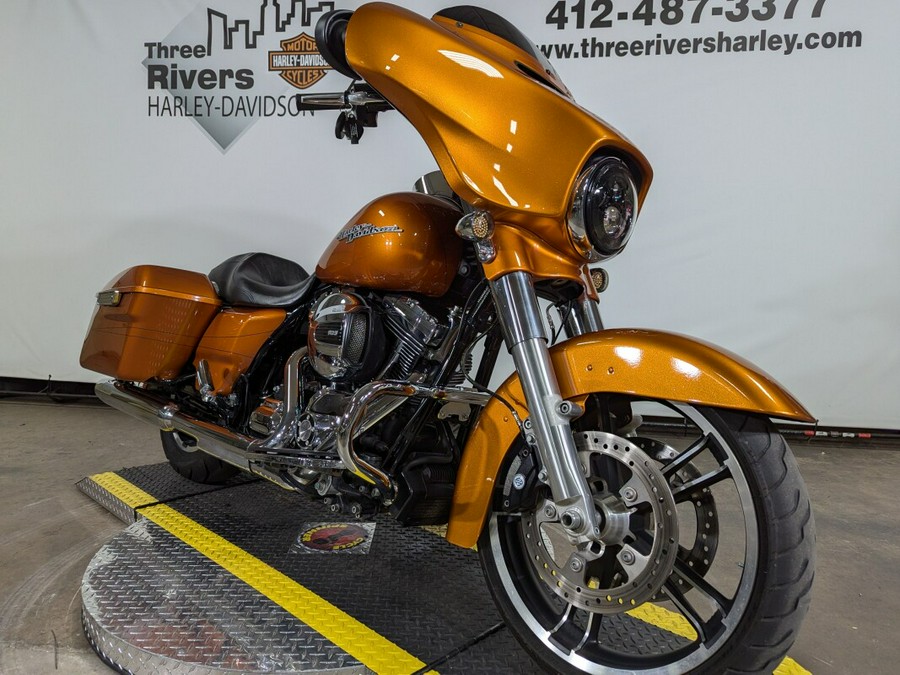 2015 Harley-Davidson Street Glide Special Amber Whiskey