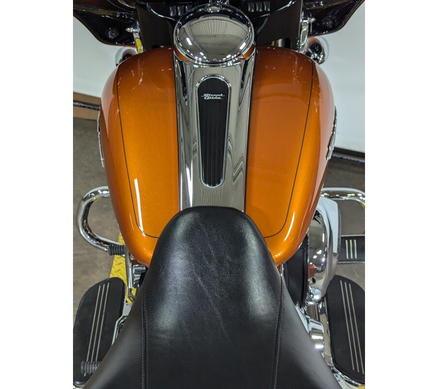 2015 Harley-Davidson Street Glide Special Amber Whiskey