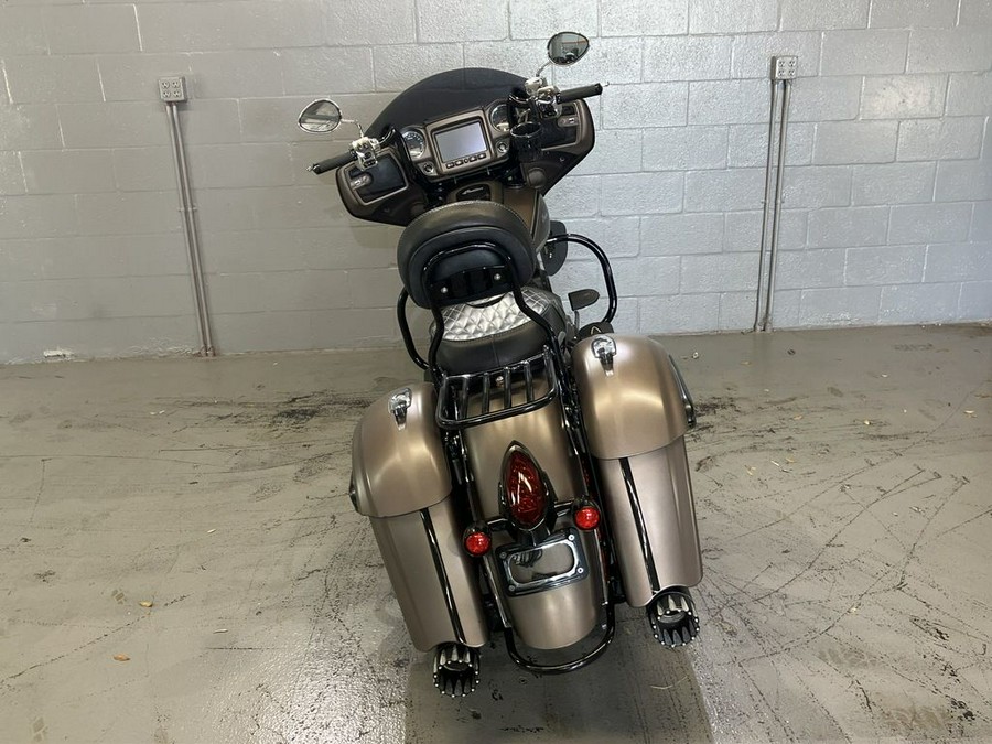 2018 Indian Motorcycle® Chieftain® Limited ABS Bronze Smoke with Graphics