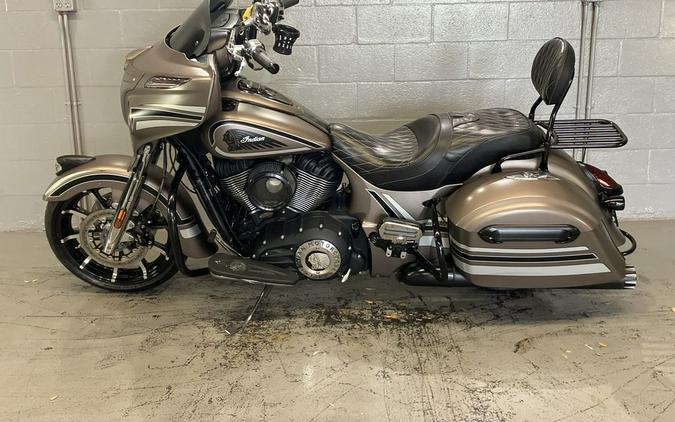 2018 Indian Motorcycle® Chieftain® Limited ABS Bronze Smoke with Graphics