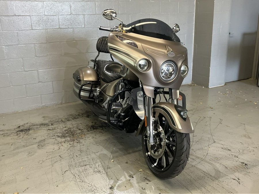 2018 Indian Motorcycle® Chieftain® Limited ABS Bronze Smoke with Graphics