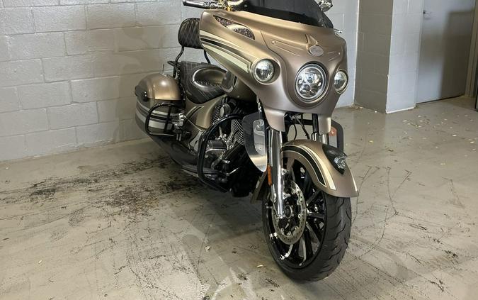 2018 Indian Motorcycle® Chieftain® Limited ABS Bronze Smoke with Graphics