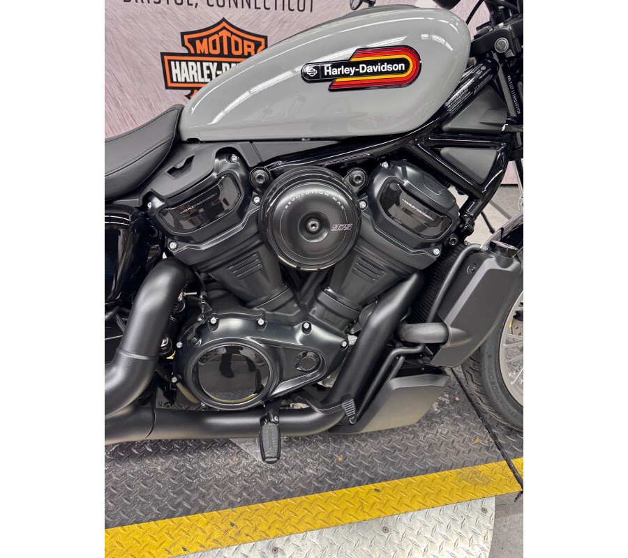 2025 RH975S Nightster™ Special