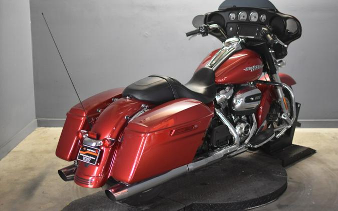 2018 Harley-Davidson Street Glide
