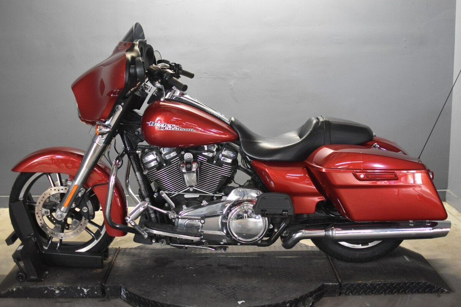 Used 2018 Harley-Davidson Street Glide FLHX