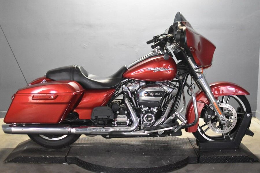Used 2018 Harley-Davidson Street Glide FLHX