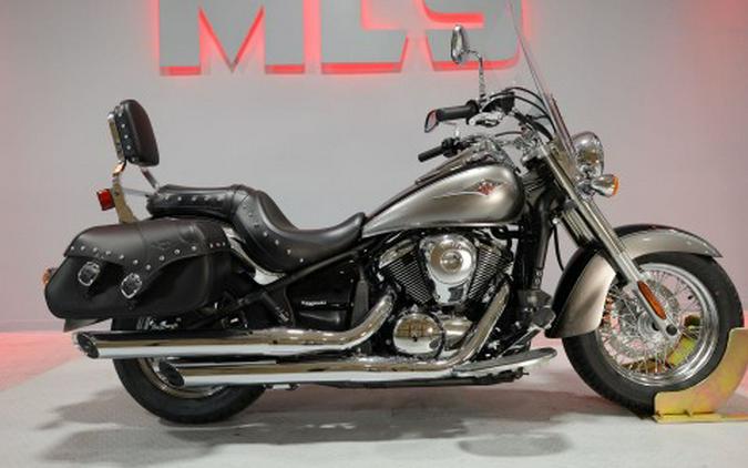 2026 Kawasaki Vulcan® 900 Classic LT