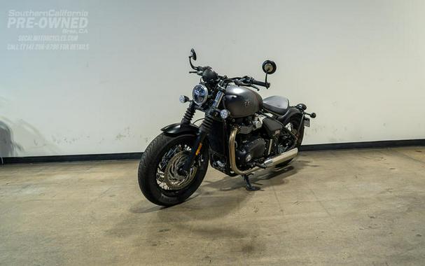 2026 Triumph Bonneville Bobber Satin Mineral Grey/Satin Sapphire Black