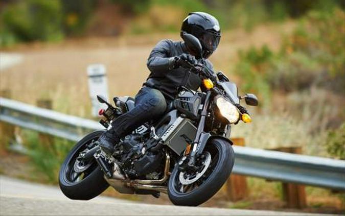 2016 Yamaha FZ-09