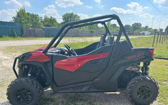 2024 Can-Am® Maverick Trail DPS 1000