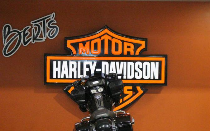 2018 Harley-Davidson® FLTRX - Road Glide®