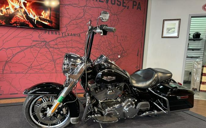 2014 Harley-Davidson® FLHR - Road King®