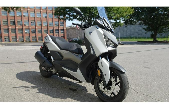 2024 Yamaha XMAX™ Base