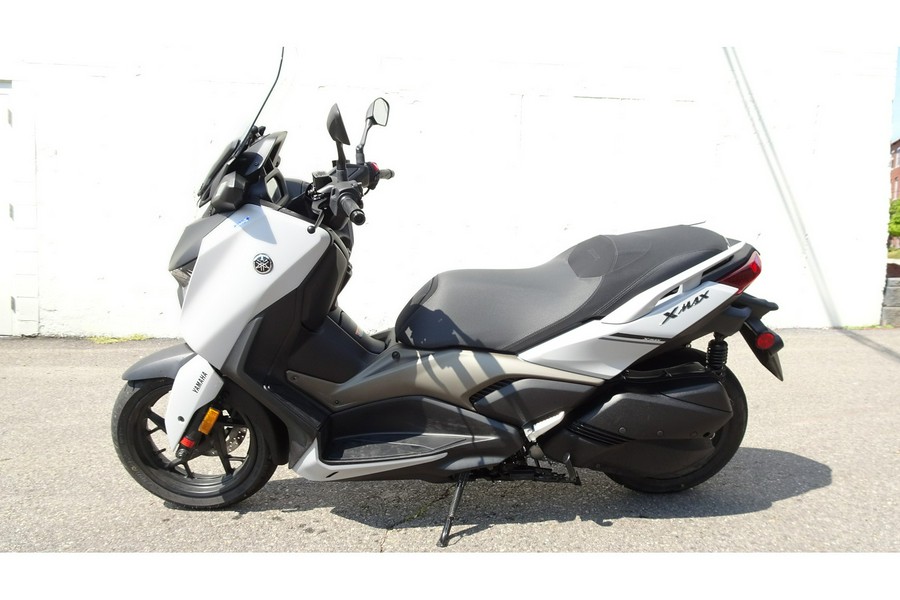 2024 Yamaha XMAX™ Base