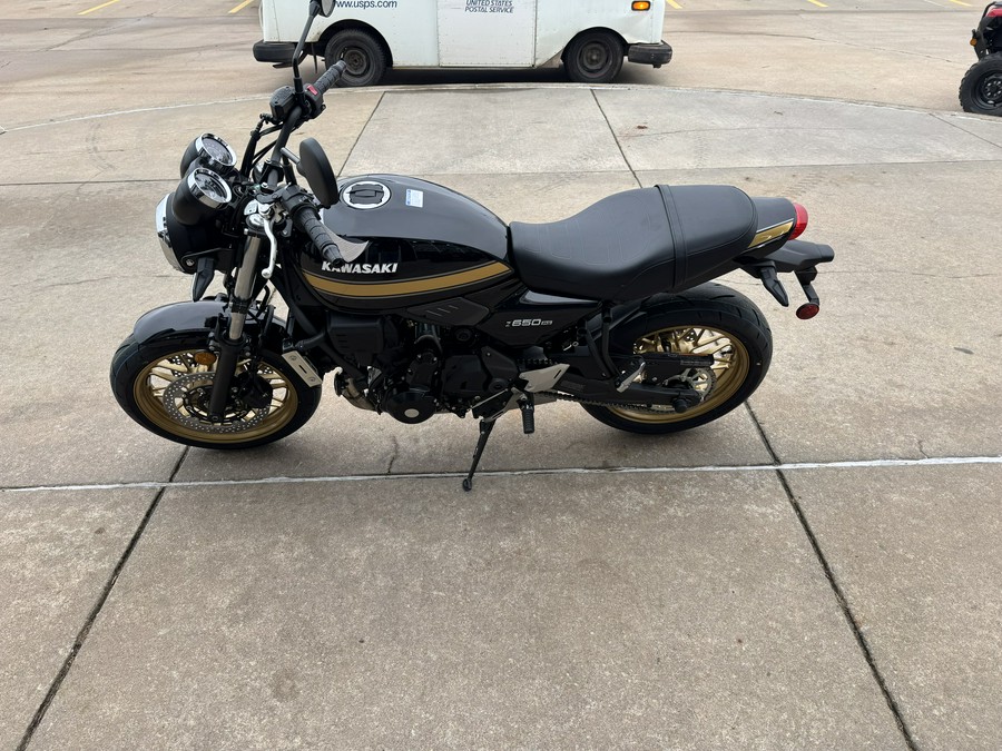 2025 Kawasaki Z650RS ABS