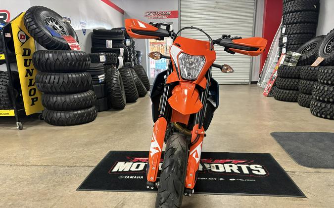 2023 SMC 690 R - KTM