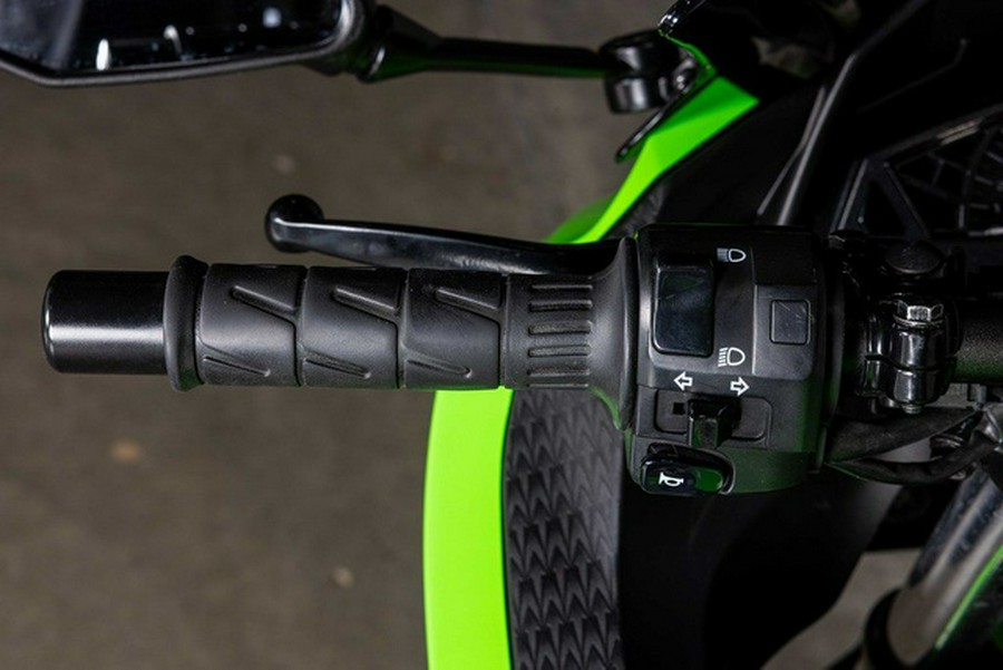 2015 Kawasaki Ninja 300