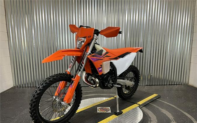 2024 KTM 150 XC-W