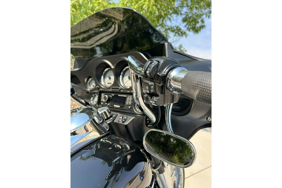 2010 Harley-Davidson® Street Glide??? Base