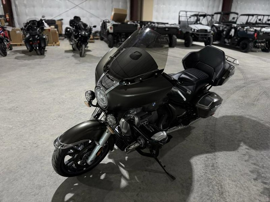 2022 BMW R 18 Transcontinental Manhattan Metallic Matt