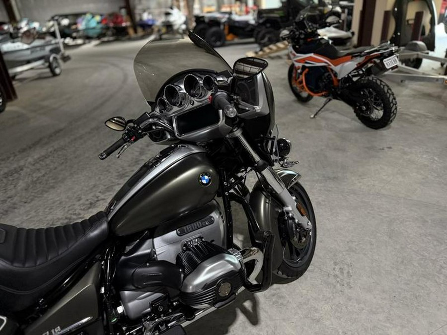 2022 BMW R 18 Transcontinental Manhattan Metallic Matt