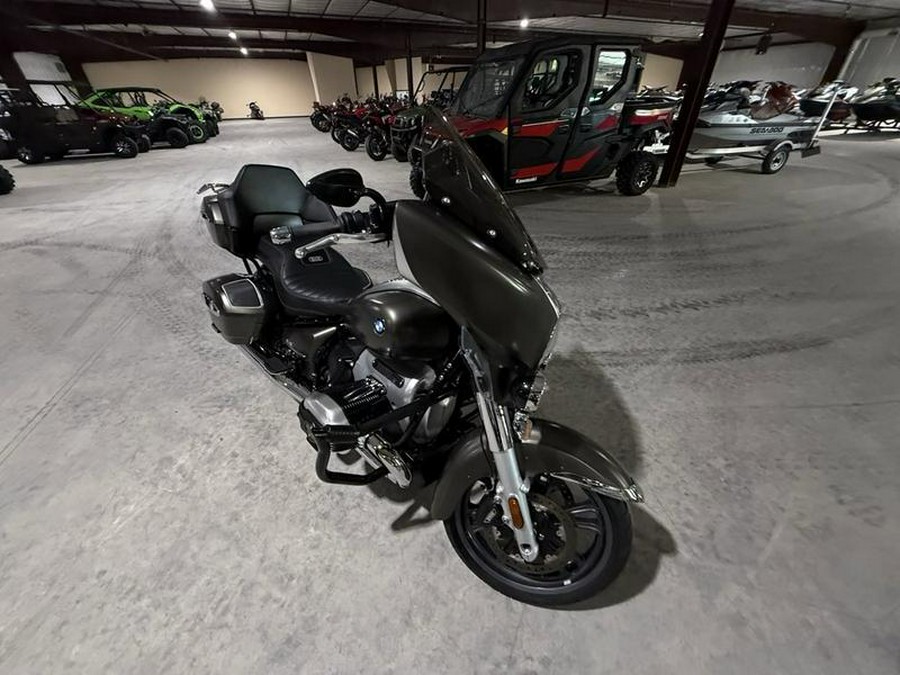 2022 BMW R 18 Transcontinental Manhattan Metallic Matt