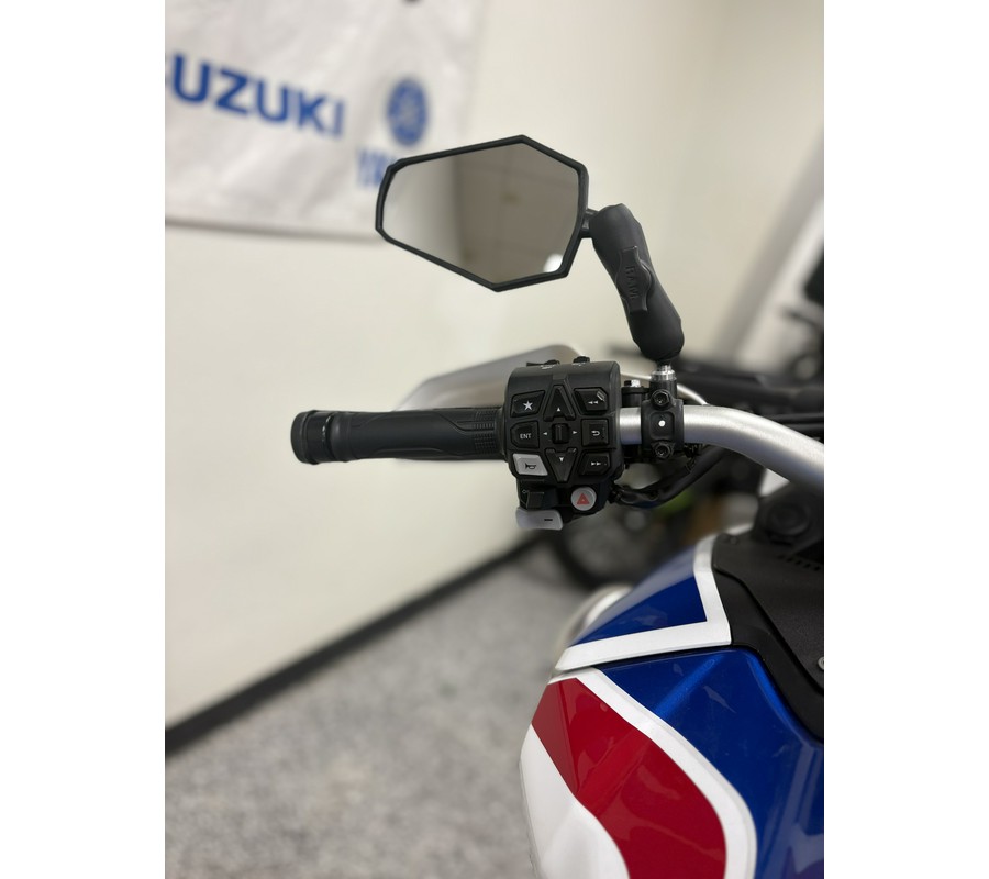 2021 Honda Africa Twin - UH0066A