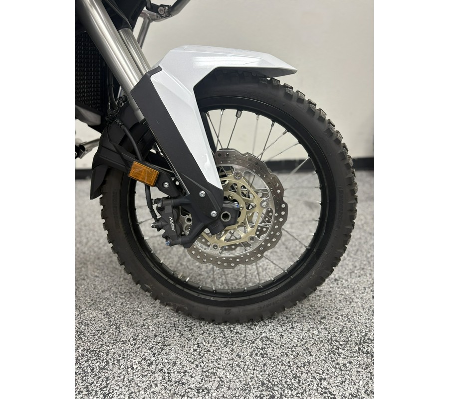 2021 Honda Africa Twin - UH0066A