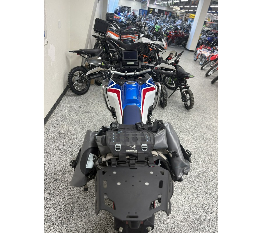 2021 Honda Africa Twin - UH0066A