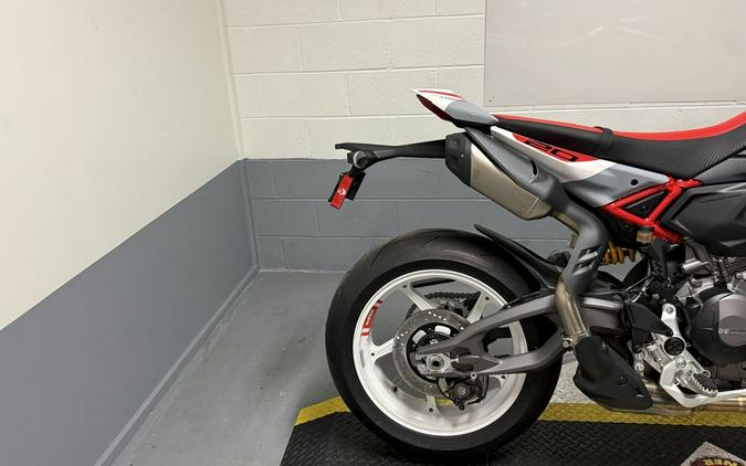 2027 Ducati Hypermotard V2 SP SP Livery